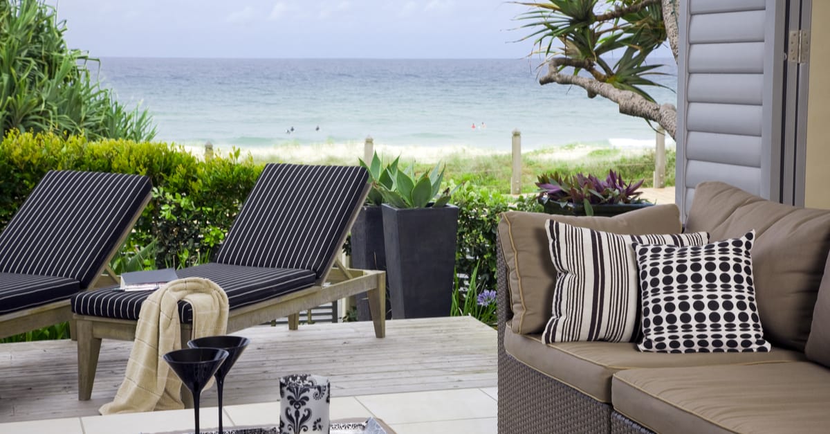 outdoor furniture for salt air