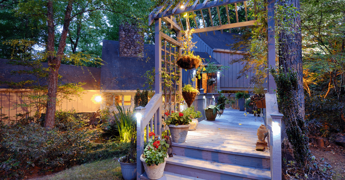 attractive_backyard_lighting attractive backyard lighting