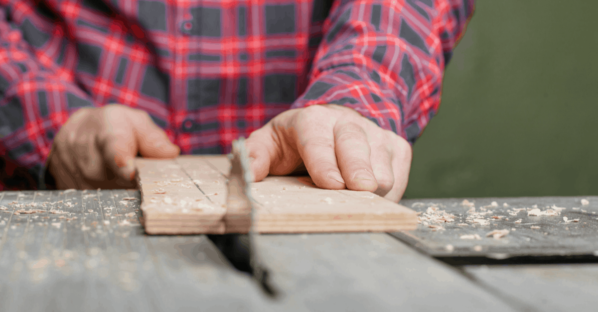 radial_arm_saw_vs_table_saw_02 table saw