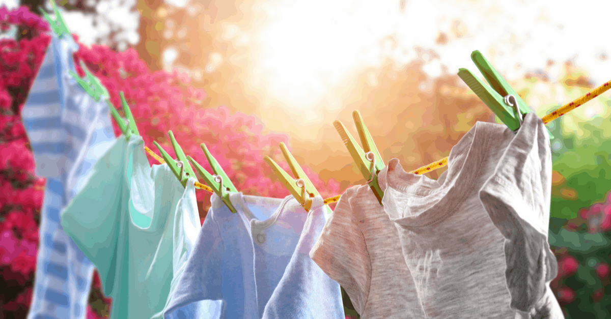 make_your_home_greener_12 clothesline in backyard