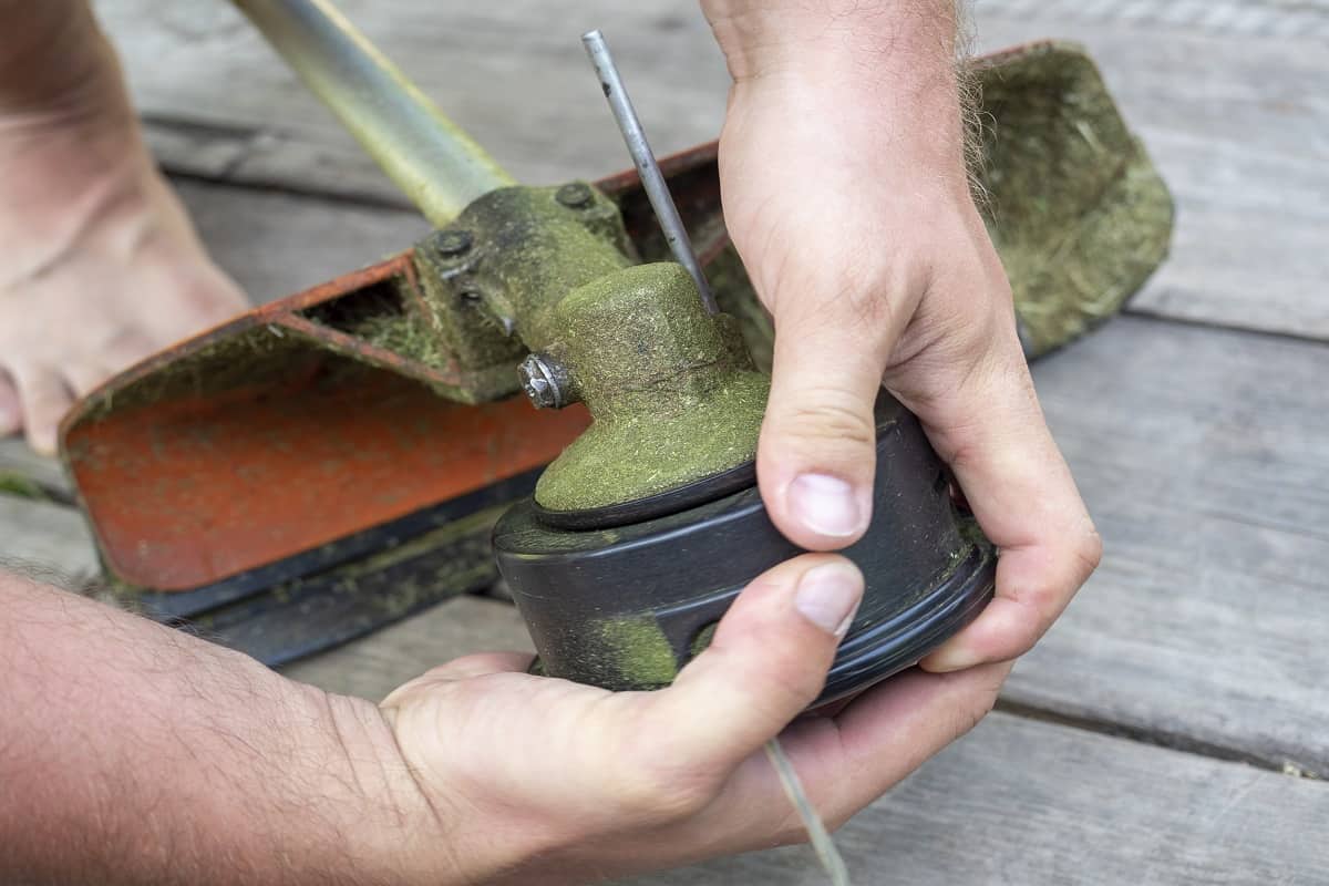 How To Open Ryobi Weed Eater Head