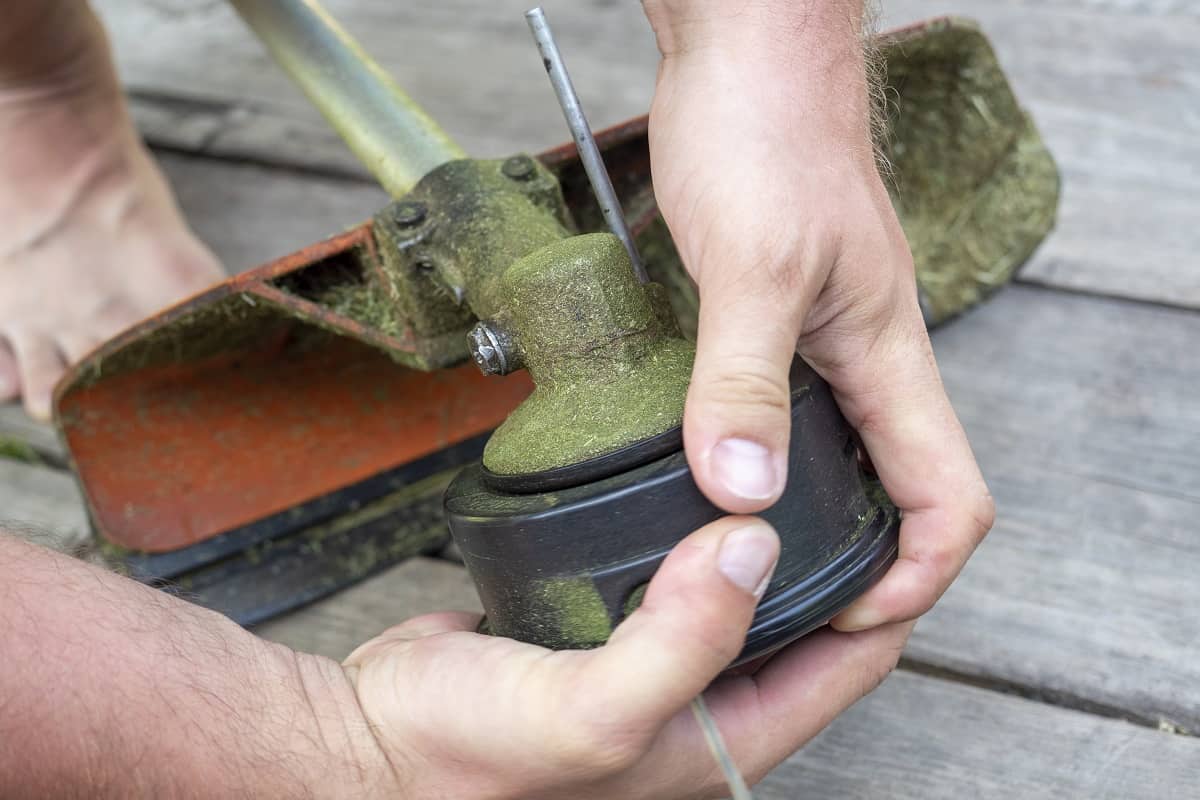 How To Remove ECHO Weed Eater Head - How To Replace Echo Weed Eater Head