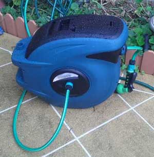 Best-Retractable-Garden-Hose-reel-1-2 best retractable garden hose reel