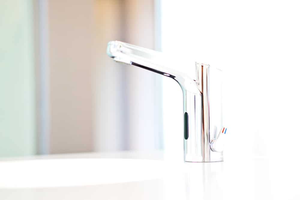 Best Touchless Bathroom Faucet in 2023 - Trim That Weed